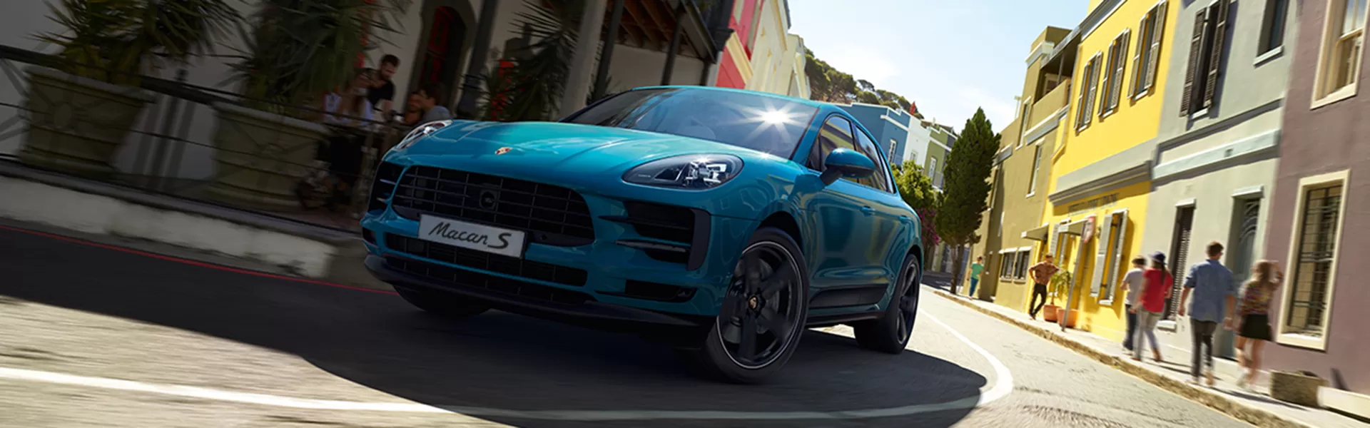 Максимально летнее предложение. Вручаем КАСКО за Porsche Approved*.